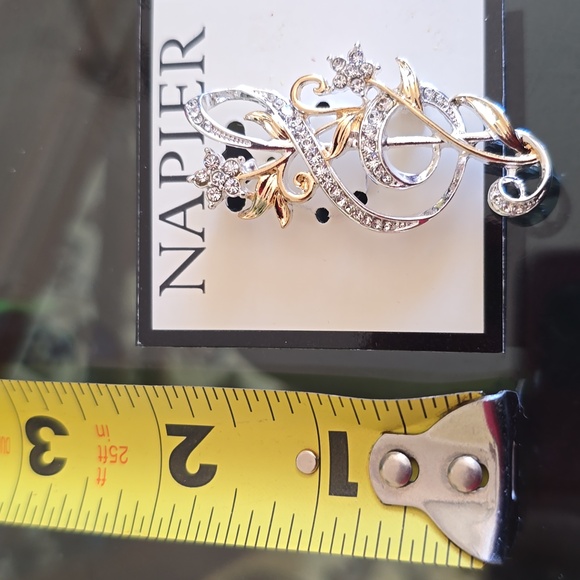 NAPIER BRAND WOMEN'S FASHION MUSIC NOTE BROOCH/PIN - Picture 10 of 13